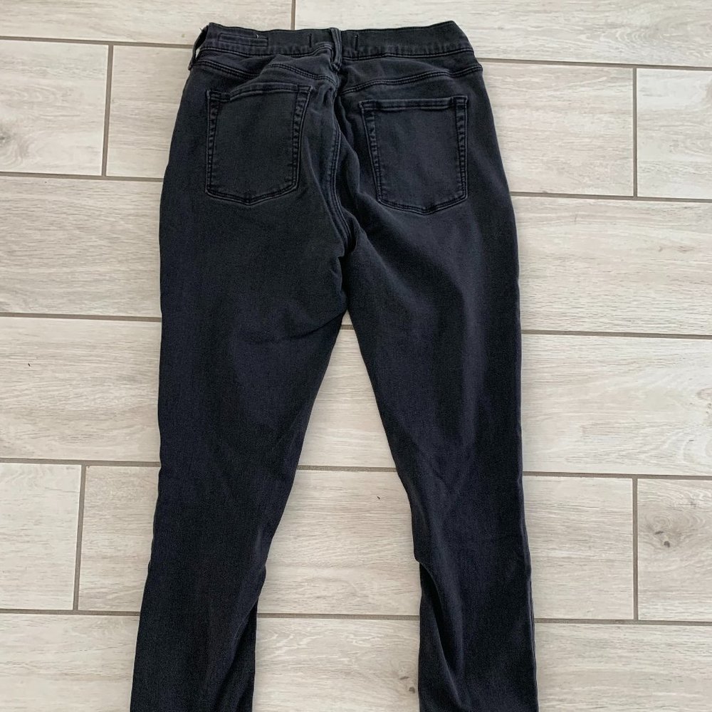 Black Ripped jeans